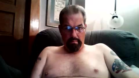 Snapshot of guy4fun8 chatting on September 21, 5:31 am guy4fun8 online show from September 21, 5:31 am