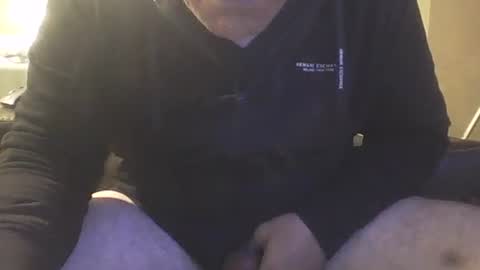 guy8inches4u online show from October 10, 10:14 am