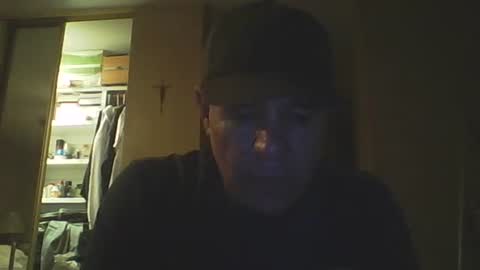 guy8inches4u online show from October 24, 11:17 am