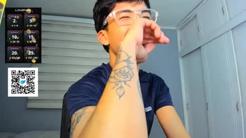 Snapshot of guy_veryhot1 chatting on September 27, 1:54 am onlyfans    kevin garcia s online show from September 27, 1:54 am