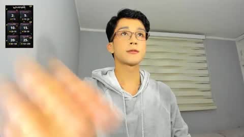 Snapshot of guy_veryhot1 chatting on October 13, 2:55 am onlyfans    kevin garcia s online show from October 13, 2:55 am