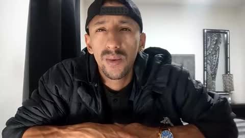 karim online show from April 10, 12:16 am