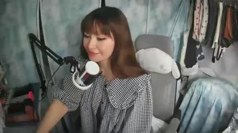 Snapshot of gvieangelic chatting on December 7, 9:11 pm gvieangelic online show from December 7, 9:11 pm