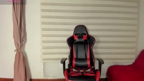   online show from December 5, 12:30 am