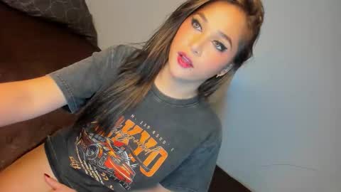 Gwyn online show from November 4, 6:45 am