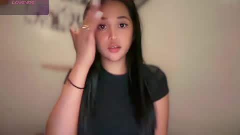 Gwyn online show from April 22, 9:01 am