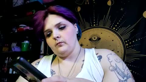 Goddess Fe online show from May 6, 9:53 pm