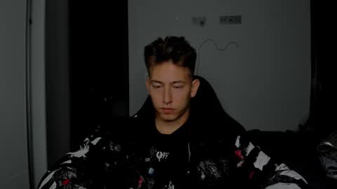 Oliver online show from March 2, 8:37 pm