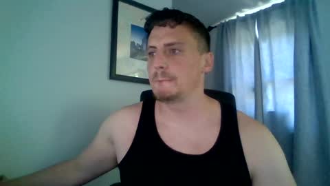 Snapshot of gymbro1986 chatting on July 30, 4:39 pm gymbro1986 online show from July 30, 4:39 pm