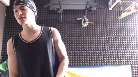 Gymbro42 online show from July 15, 5:07 pm