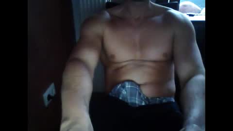 Snapshot of gymxxx_ chatting on December 30, 12:52 pm gymxxx_ online show from December 30, 12:52 pm