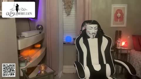 Gypsy online show from November 20, 9:20 am