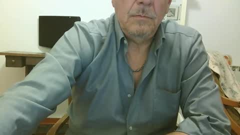 gyrdy online show from December 14, 4:31 pm