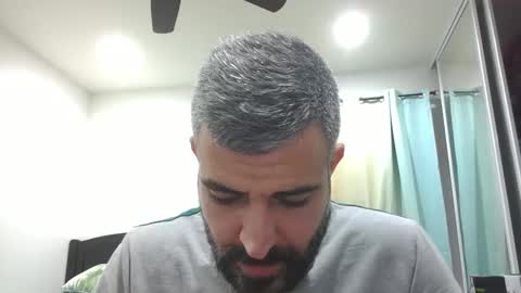 h0nest84 online show from January 4, 7:13 am