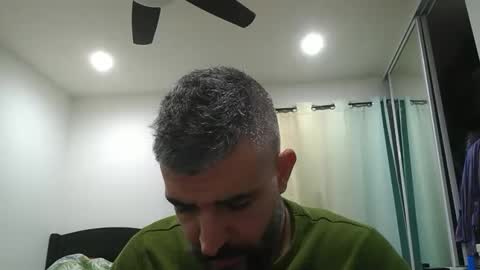 h0nest84 online show from January 18, 4:37 am