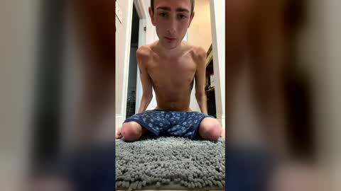 Snapshot of h0twheels_420 chatting on April 7, 3:34 pm H0twheels online show from April 7, 3:34 pm