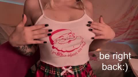 Lana online show from February 1, 8:47 pm