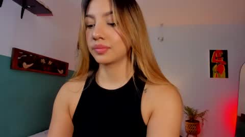 Paulina  online show from April 22, 2:25 am