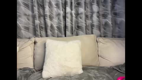 Snapshot of h_o_t_goddess chatting on October 21, 7:20 am h_o_t_goddess online show from October 21, 7:20 am