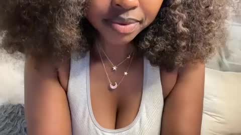 Snapshot of h_o_t_goddess chatting on July 22, 6:27 am h_o_t_goddess online show from July 22, 6:27 am