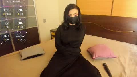 Linda online show from November 11, 2:55 am