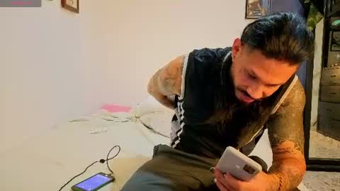 Snapshot of hache_222 chatting on July 29, 2:04 pm hache_222 online show from July 29, 2:04 pm