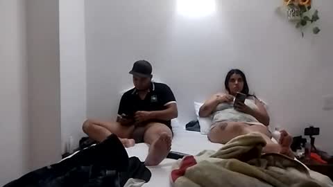 Snapshot of hackerbtc11 chatting on April 3, 8:01 am hackerbtc11 online show from April 3, 8:01 am