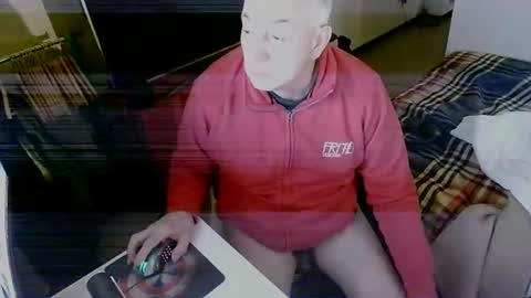 hacknoob62 online show from December 8, 9:46 am