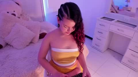 Eva online show from December 7, 2:46 pm