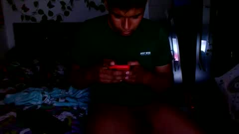 Snapshot of hader_wild21 chatting on December 8, 9:52 pm hader_wild21 online show from December 8, 9:52 pm