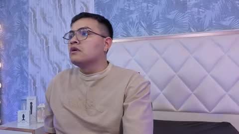  hades  online show from December 19, 11:39 am