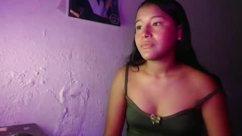 Snapshot of hadesmit1 chatting on May 3, 1:06 pm hadesmit1 online show from May 3, 1:06 pm