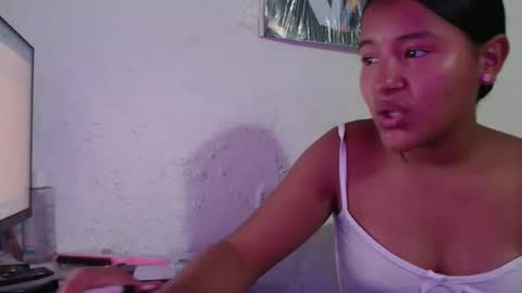 Snapshot of hadesmit1 chatting on May 5, 4:15 pm hadesmit1 online show from May 5, 4:15 pm