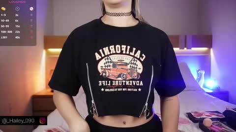 Hailey online show from November 27, 3:47 pm