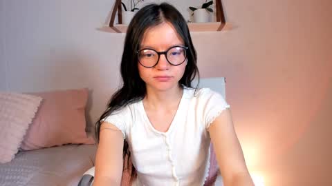 Hailey online show from January 20, 1:50 am