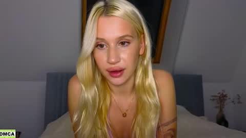 hailey_would online show from November 27, 9:39 pm