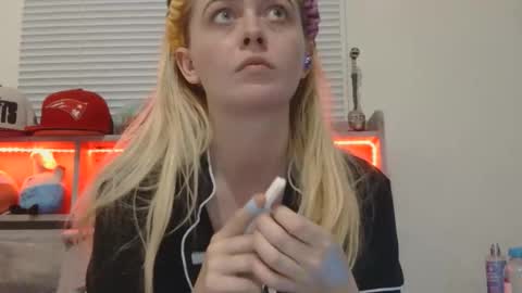 Hailey and d online show from January 10, 12:23 am