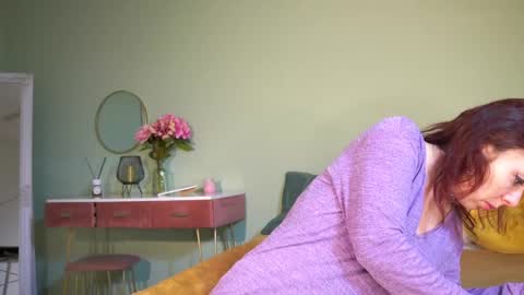 Hailey online show from February 12, 4:33 am