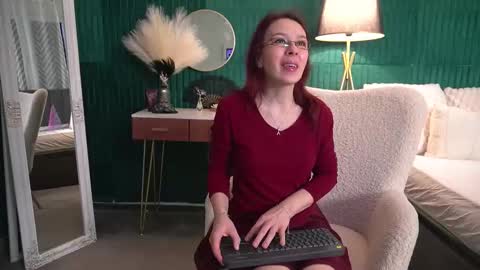 Hailey online show from March 16, 4:18 am