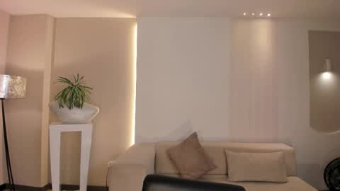 Hailey online show from January 9, 11:24 am