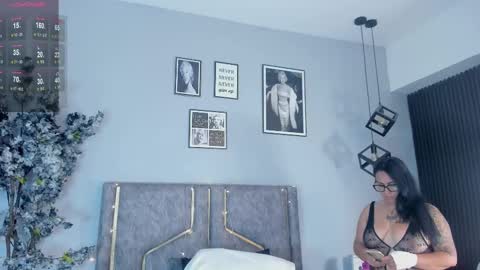 haileystonei online show from September 26, 11:47 am