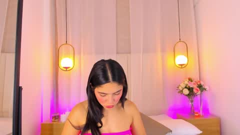 Haily online show from April 14, 8:48 pm