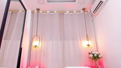 Haily online show from April 20, 8:21 pm