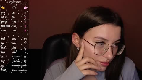 Snapshot of haily_heavenly chatting on December 9, 1:34 pm HailyHeavenly online show from December 9, 1:34 pm