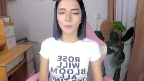 Haily online show from April 16, 9:54 am