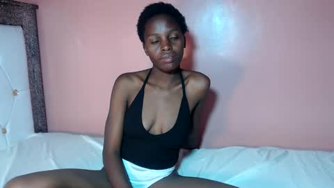 Snapshot of hairlyebony chatting on March 12, 4:35 pm hairlyebony online show from March 12, 4:35 pm