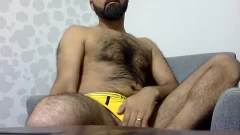 hairy online show from January 9, 2:20 pm