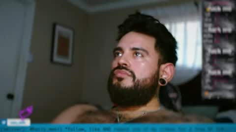 Snapshot of hairy_mexi chatting on May 14, 1:56 am J M online show from May 14, 1:56 am