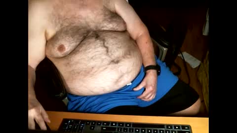 hairybear813 online show from November 20, 4:34 am