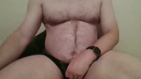 Snapshot of hairychest222141 chatting on November 15, 6:22 am hairychest222141 online show from November 15, 6:22 am